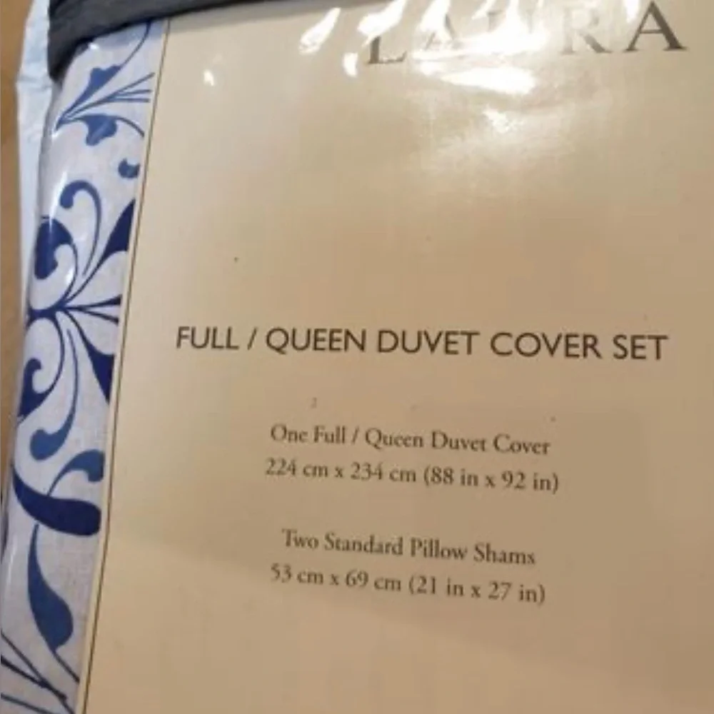 Laura Ashley Charlotte Blue Cotton Duvet Cover Set Blue - Queen- 3 Piece
